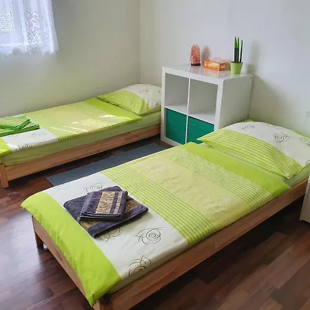 Cozy Flat Near To Center Accommodatie bij particulieren Praag