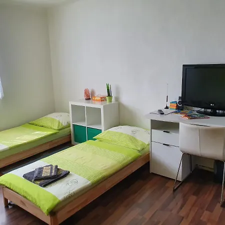 Accommodatie bij particulieren Cozy Flat Near To Center
